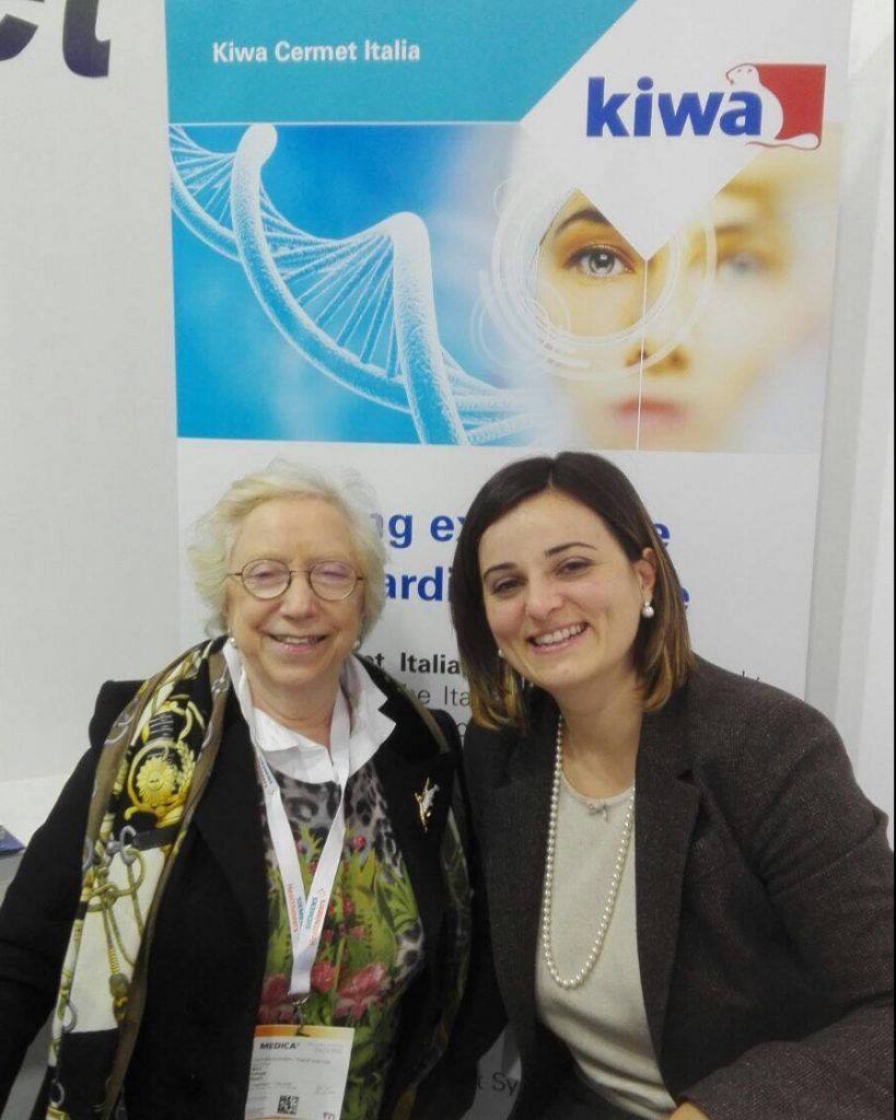 MEDICA 2017 : Mercè Camps, de GTF M. Camps y Alessia Frabetti, de Kiwa Kermet Italia 