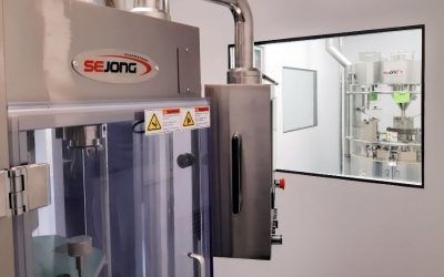 RistarLab: Mercè Camps visita las instalaciones de un fabricante de ‘food supplements’